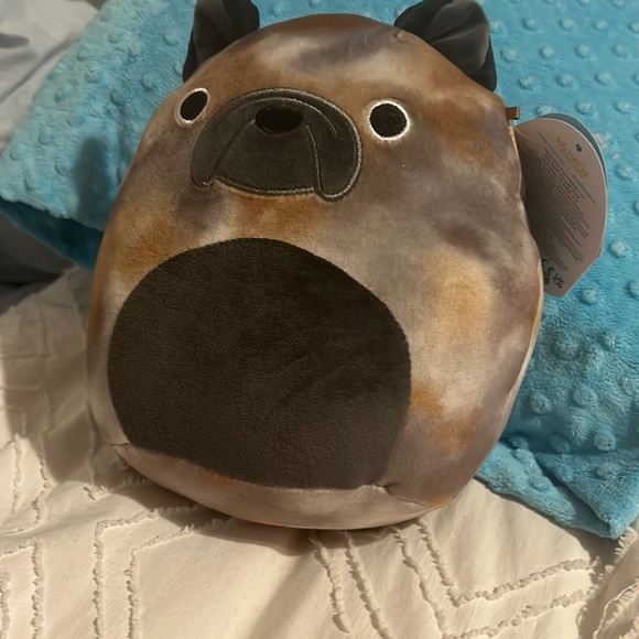 Ballistic the bulldog squishmellow - Picture 1 of 5